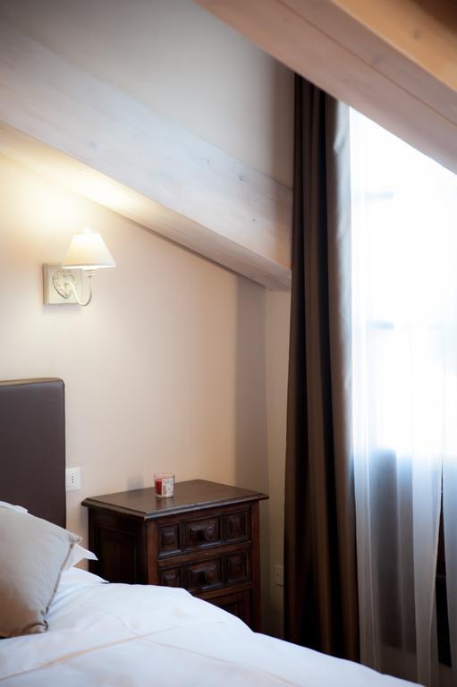 Casa Rosa Bed & Breakfast San Giuliano Milanese Exterior photo
